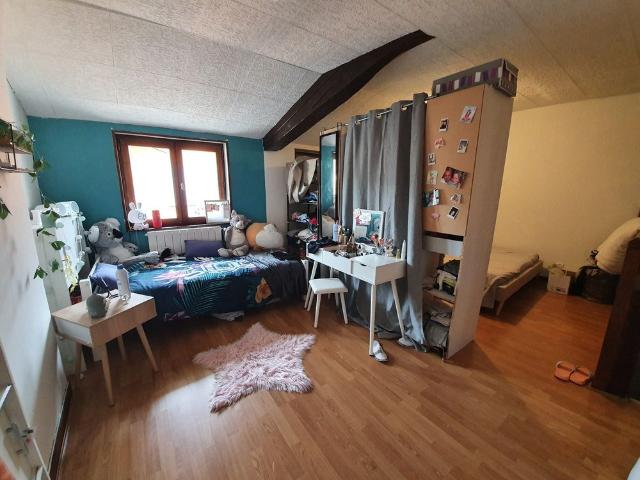 Location Maison 2 pièces 71m² AMPUIS 69420