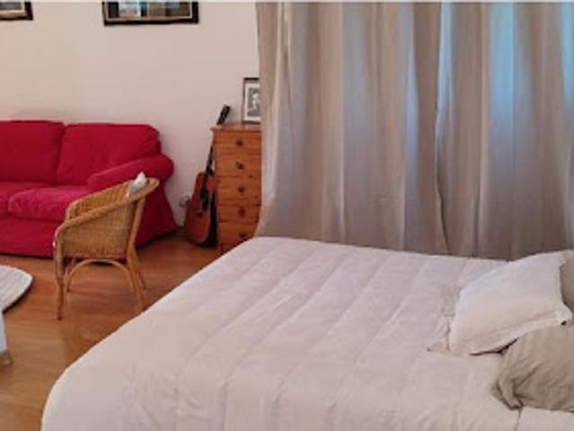 Location Maison 2 pièces 75 m2 Peypin