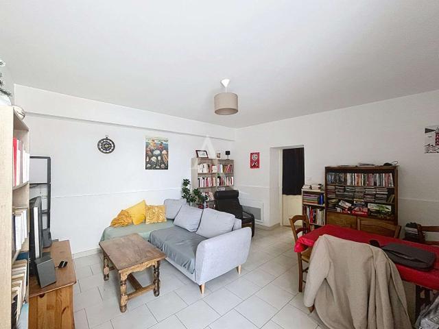 Location maison 2 pièces Bécon les Granits 49