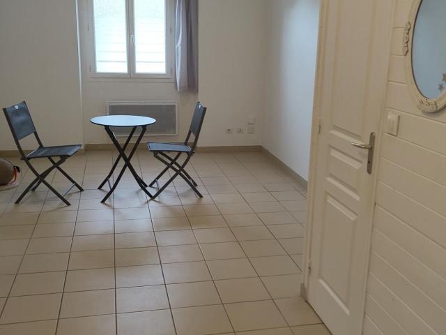 Location maison, 35.5 m² T 1 à Saint Laurent en Gâtines, 450 €