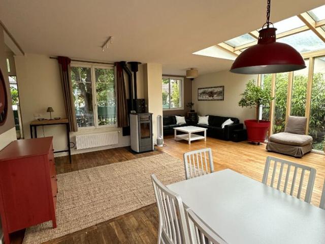 Location Maison 7 pièces 134m²
