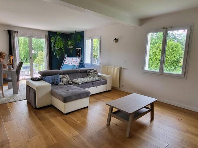 Location Maison 7 pièces 135m²
