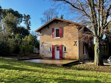 Location Maison 7 pièces 136 m2 Venelles