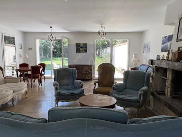 Location Maison 7 pièces 137.35 m2 Barbizon