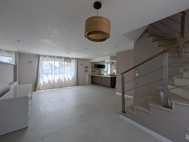 Location Maison 7 pièces 139.07 m2 Acheres