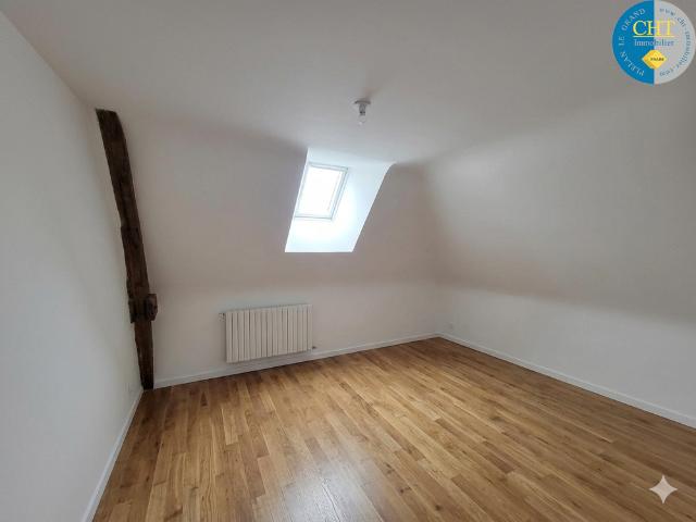 Location Maison 7 pièces 131m² CARENTOIR 56910