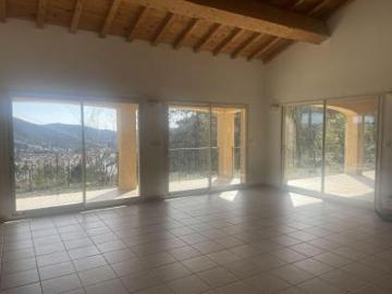 location maison 7 pièces 147 m2 gard 30160 1100 €