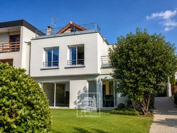 Location Maison 7 pièces 147 m2 Rueil Malmaison