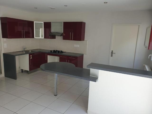 Location Maison 7 pièces 141m² CLERMONT FERRAND 63000