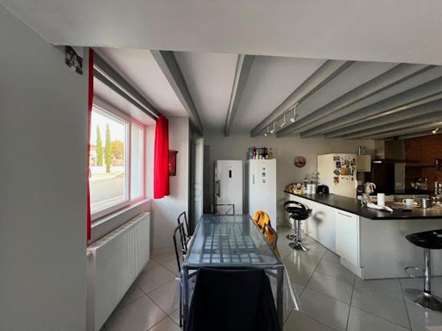 Location Maison 7 pièces 157 m2 Burlats