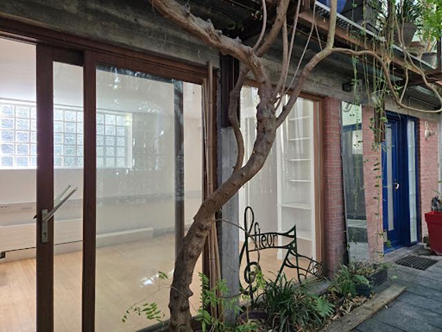 Location Maison 7 pièces 158 m2 Paris 19ème