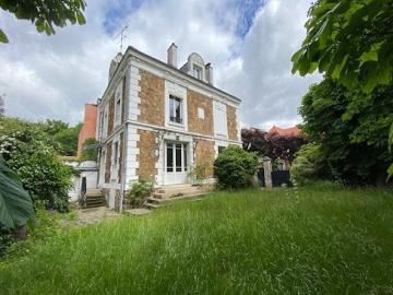 Location Maison 7 pièces 158 m2 Saint maur des fosses