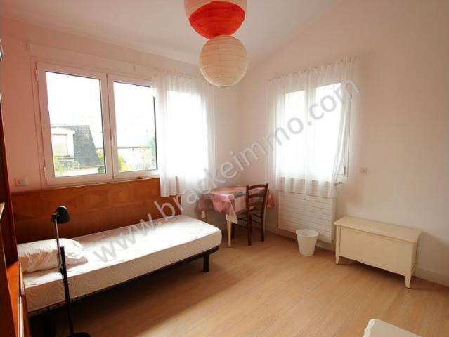 Location Maison 7 pièces 158m²