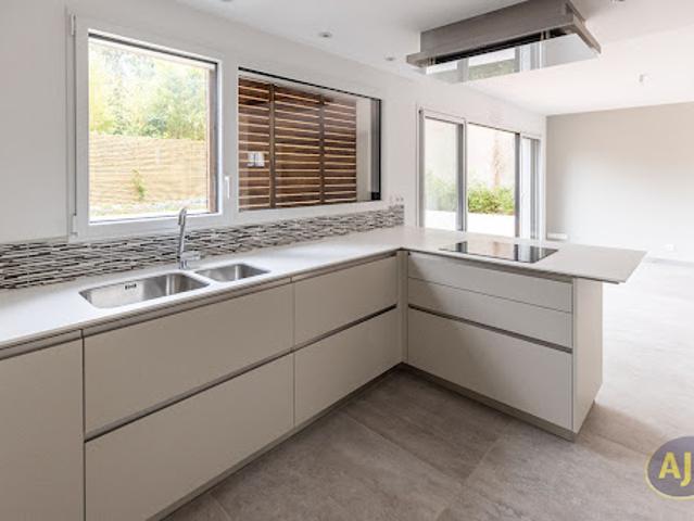 Location Maison 7 pièces 150.4 m2 Rennes