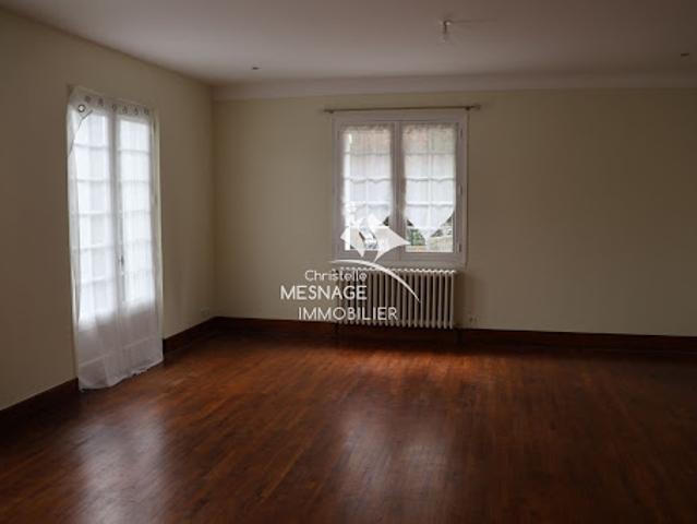 Location Maison 7 pièces 151 m2 Quévert