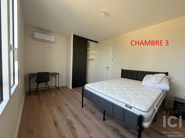 Location Maison 7 pièces 15m²