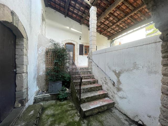 Location Maison 7 pièces 164.15 m2 Rochegude