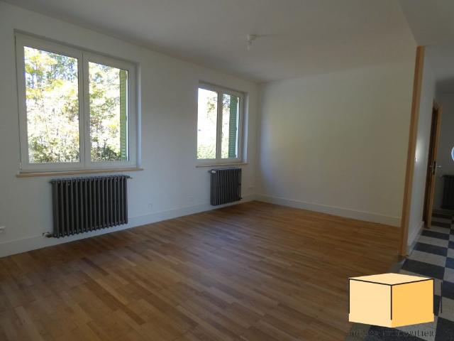 Location Maison 7 pièces 164m² BELLEY 01300