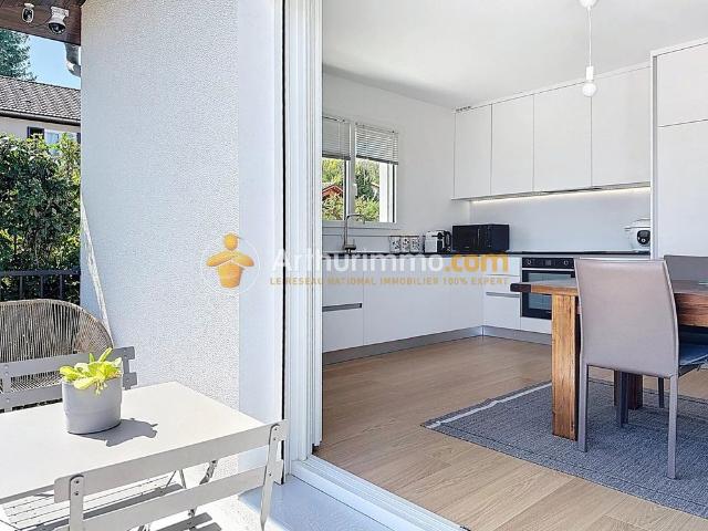 Location Maison 7 pièces 160 m2 à Domarin