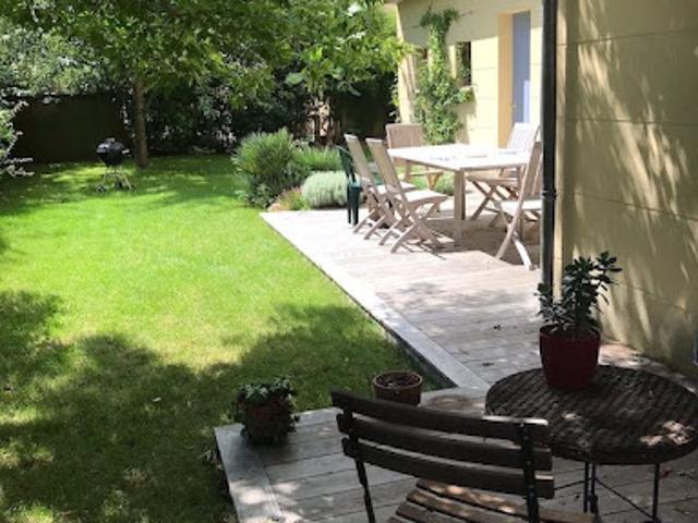 Location Maison 7 pièces 160 m2 Les Loges en Josas