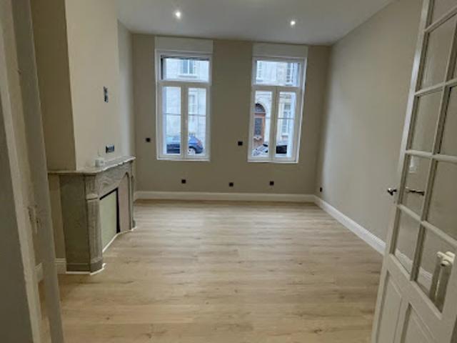 Location Maison 7 pièces 160 m2 Saint Quentin