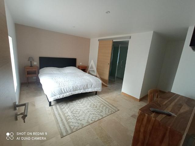 Location Maison 7 pièces 161m²