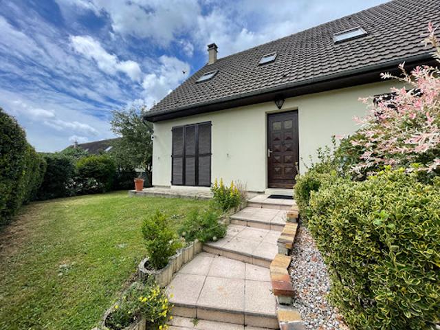 Location Maison 7 pièces 162.57 m2 Bornel
