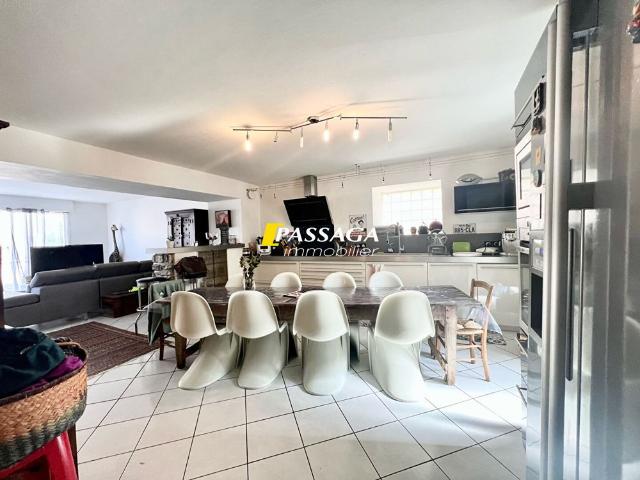 Location Maison 7 pièces 177m²