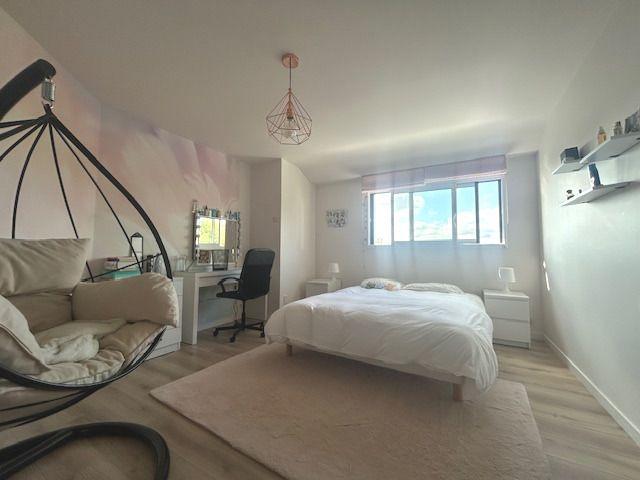 Location Maison 7 pièces 178m² PLERIN 22190