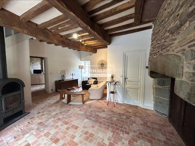 Location Maison 7 pièces 179m²