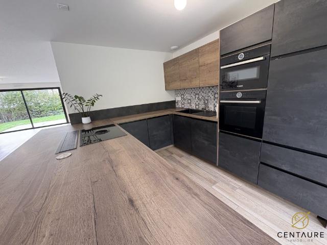 Location Maison 7 pièces 170m² MARCQ EN BAROEUL 59700