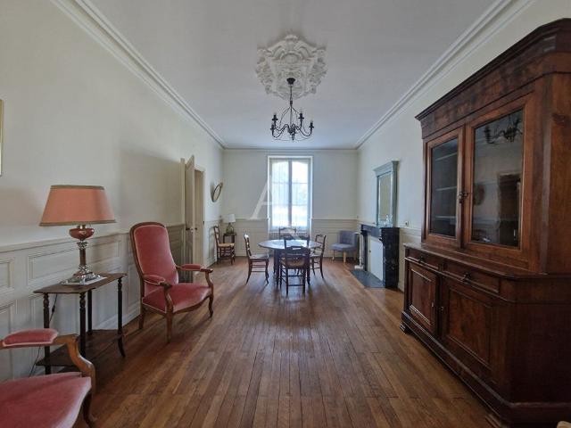 Location Maison 7 pièces 173m² BRISSAC QUINCE 49320