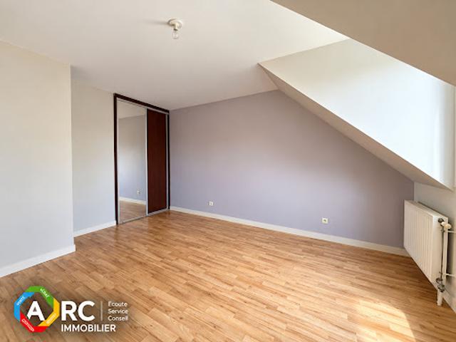 Location Maison 7 pièces 181.06 m2 Orleans