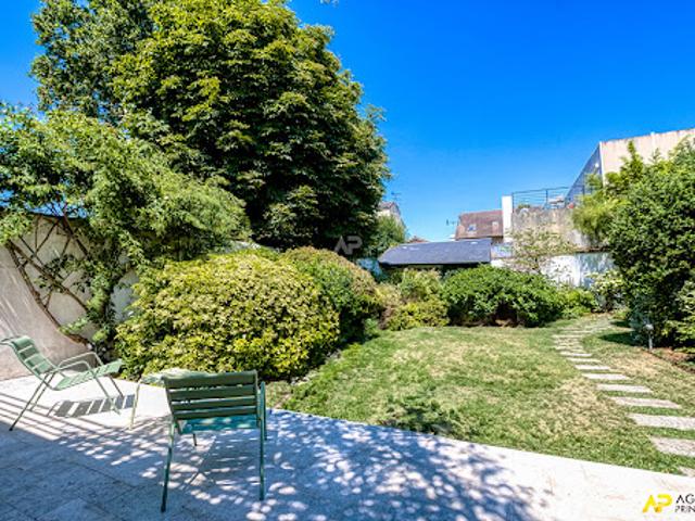 Location Maison 7 pièces 181.52 m2 Versailles