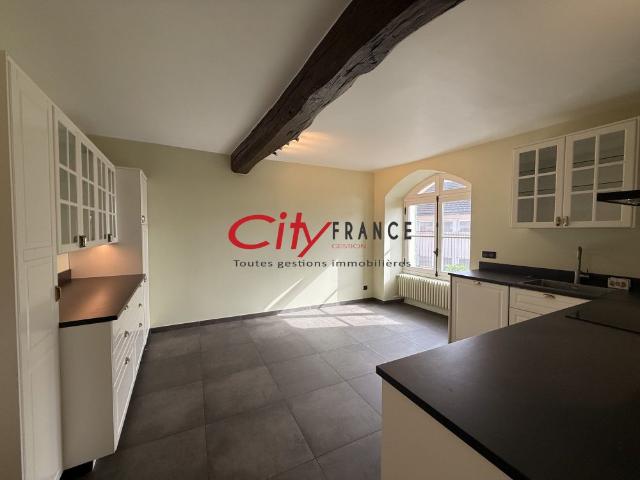 Location Maison 7 pièces 190m² VILLENNES SUR SEINE 78670
