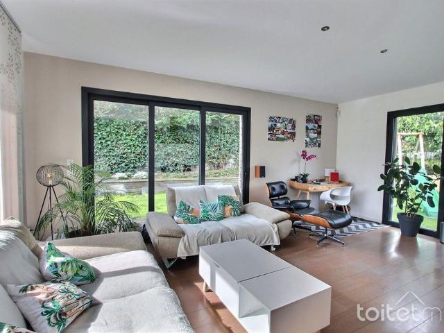 Location Maison 7 pièces 190m² ST REMY LES CHEVREUSE 78470