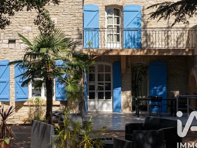 Location Maison 7 pièces 210 m2 Saint Maximin la Sainte Baume