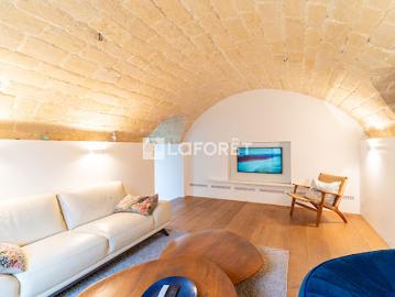 Location Maison 7 pièces 231.59 m2 Meulan en Yvelines