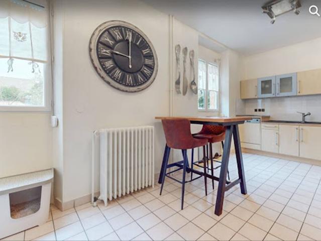 Location Maison 7 pièces 240 m2 Montereau Fault Yonne