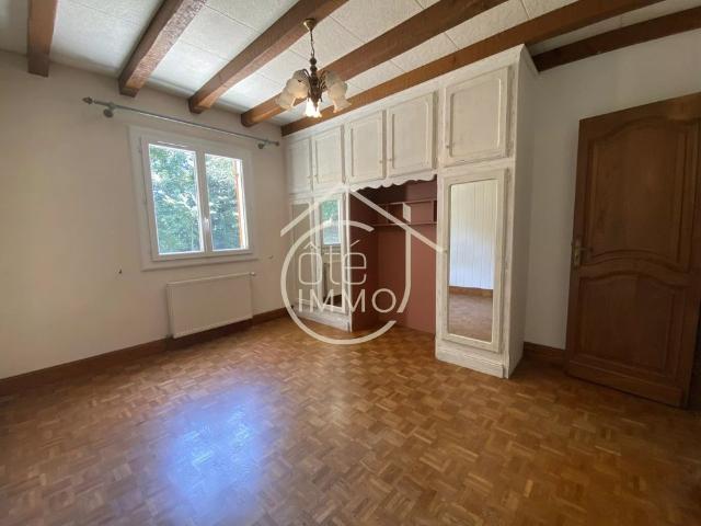 Location Maison 7 pièces 258m² PRIGONRIEUX 24130