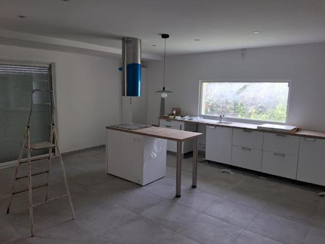 Location Villa 7 pièces 251 m2 Allauch