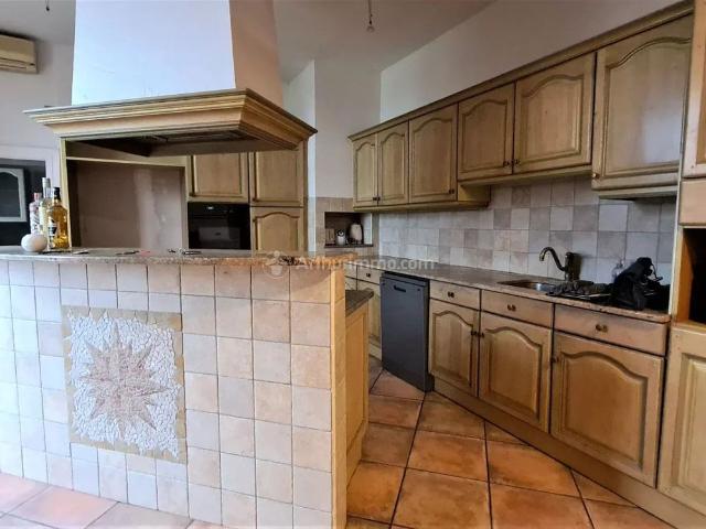 Location Maison 7 pièces 265 m2 à Lescure d'Albigeois