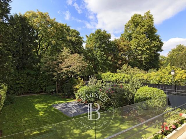 Location Maison 7 pièces 268.86 m2 Neuilly sur Seine