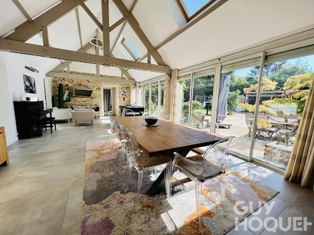 Location Maison 7 pièces 262.13 m2 Emancé