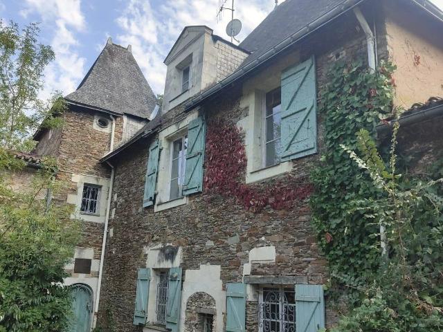 Location Maison 7 pièces 263 m2 à Saint Sébastien sur Loire