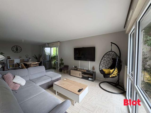 Location maison 7 pièces Chartres de Bretagne 35