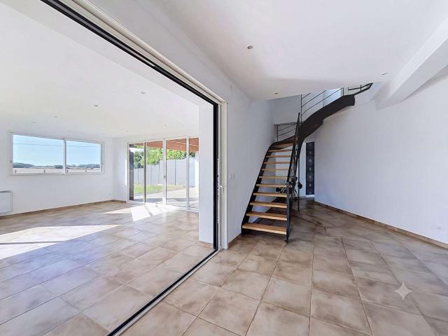 Location maison 7 pièces Ouistreham 14