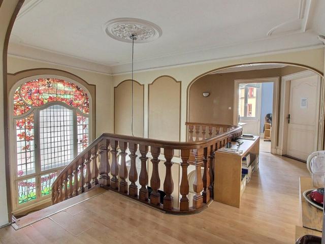 Location maison, 403 m² T 17 à Strasbourg, 5 700 €