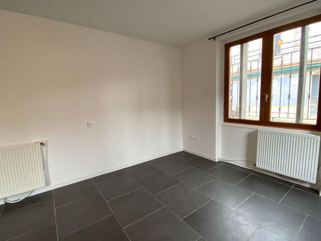 Location maison, 43.44 m² T 2 à Longages, 535 €