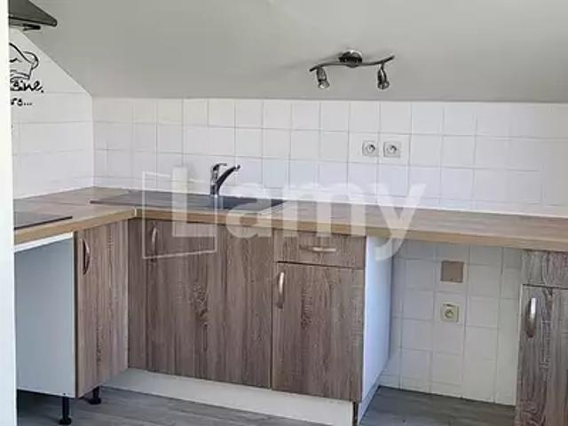 location maison, 48.72 m²